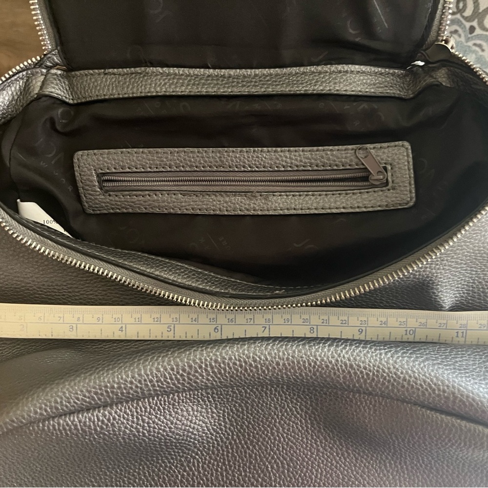 Back pack - Picture 5 of 5